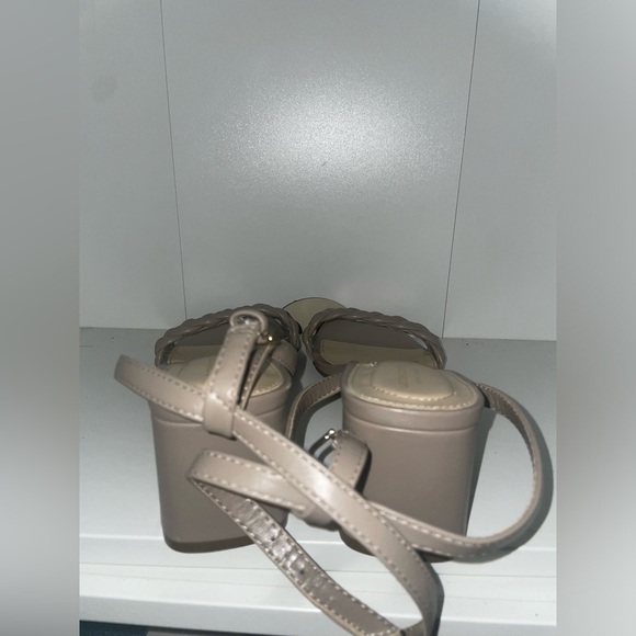 Taupe Heels🩶braided block heels gray heels ankle strap open toe chunky heels - Picture 6 of 11